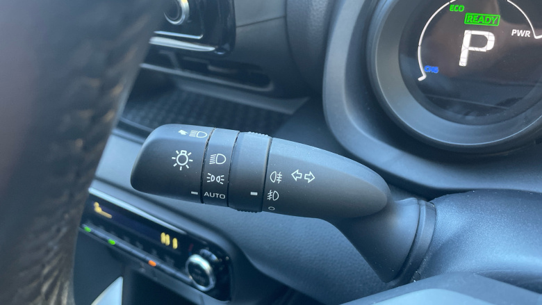 Toyota Yaris 1.5 Hybrid Design 5dr CVT Hybrid Hatchback